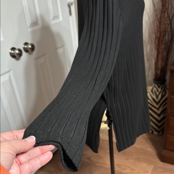 COPY - Gray Knit Long Sleeve Top - Picture 6 of 6